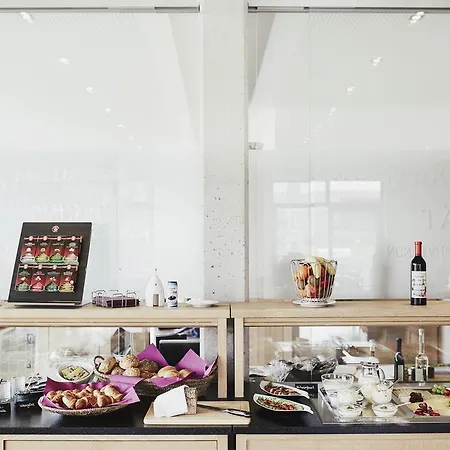 Meyerhof - Bioweingut, Vinothek & Gaestehaus 3*