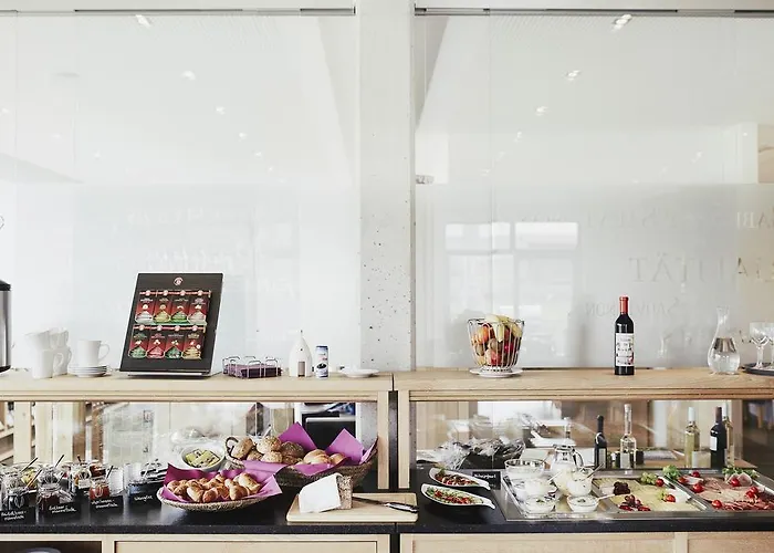 Meyerhof - Bioweingut, Vinothek & Gaestehaus 3*